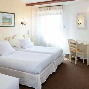 Le Mozart Hotel
